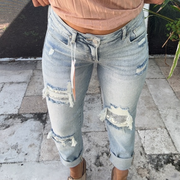 Sequin Patch Mid Rise Risen Jeans NWT - Picture 2 of 5